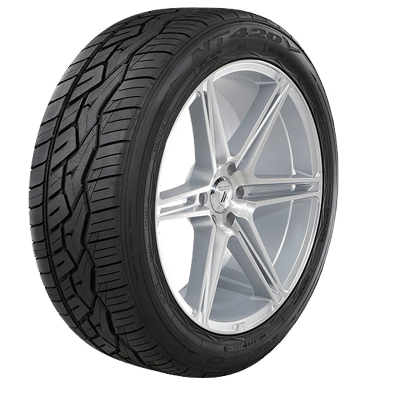 NT420V - 305/35R24 112H XL – TireDirect.ca