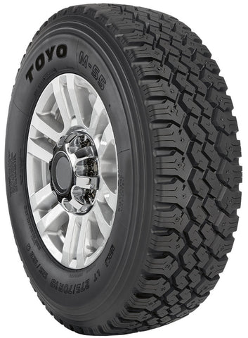 M-55 - LT245/75R17 121/118Q